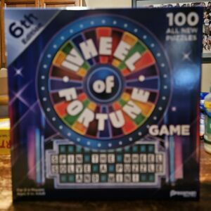 Wheel Of Fortune 5TH Edition 100 NEW Puzzles 2-4 Players FAMILY FUN Ages 8+ New